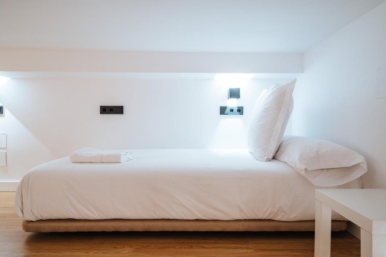 Apartamentos Montevideo 6 Sevilla Eksteriør bilde
