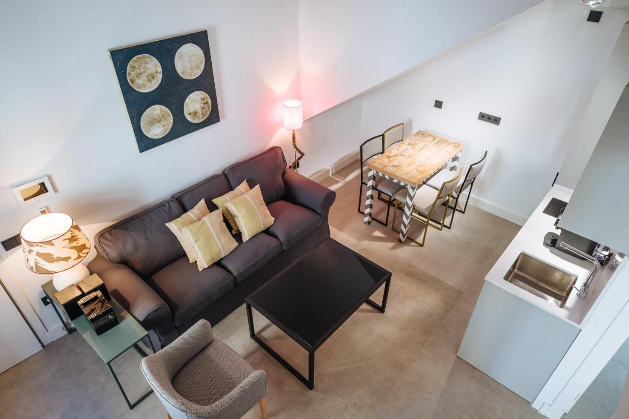 Apartamentos Montevideo 6 Sevilla Eksteriør bilde